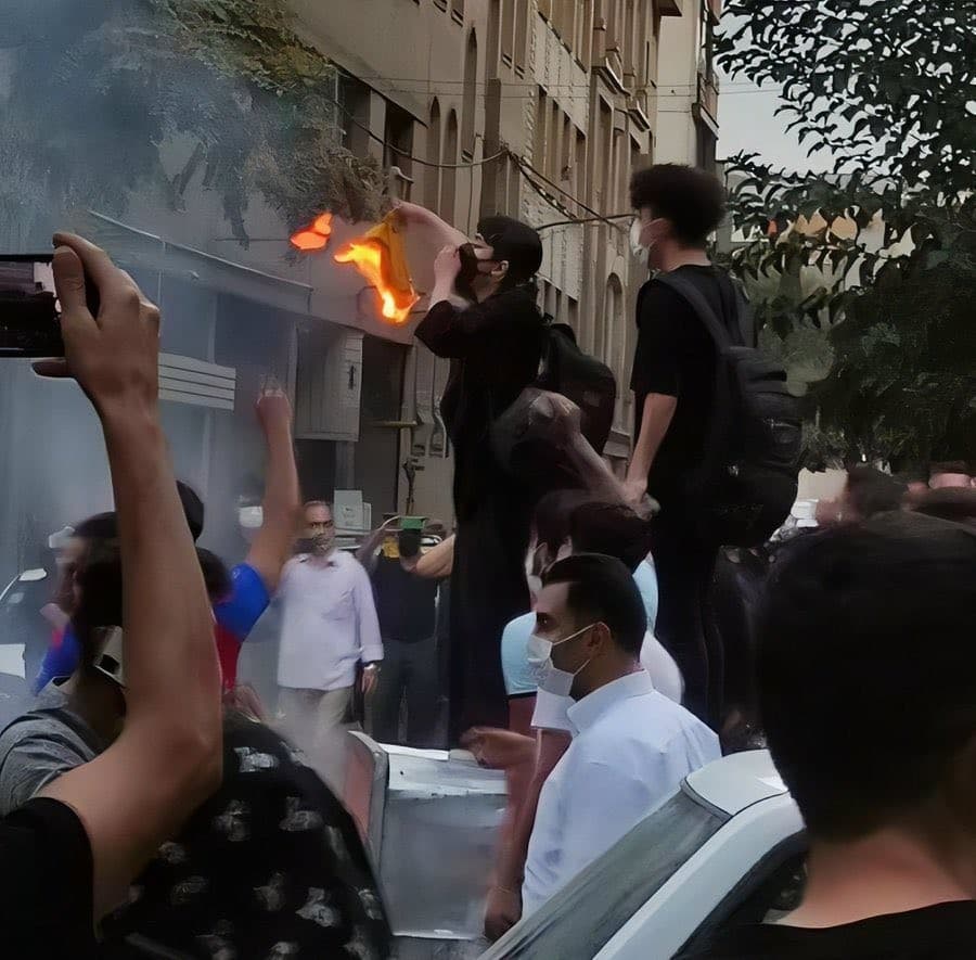 تصویر نیکا شاکرمی - 5