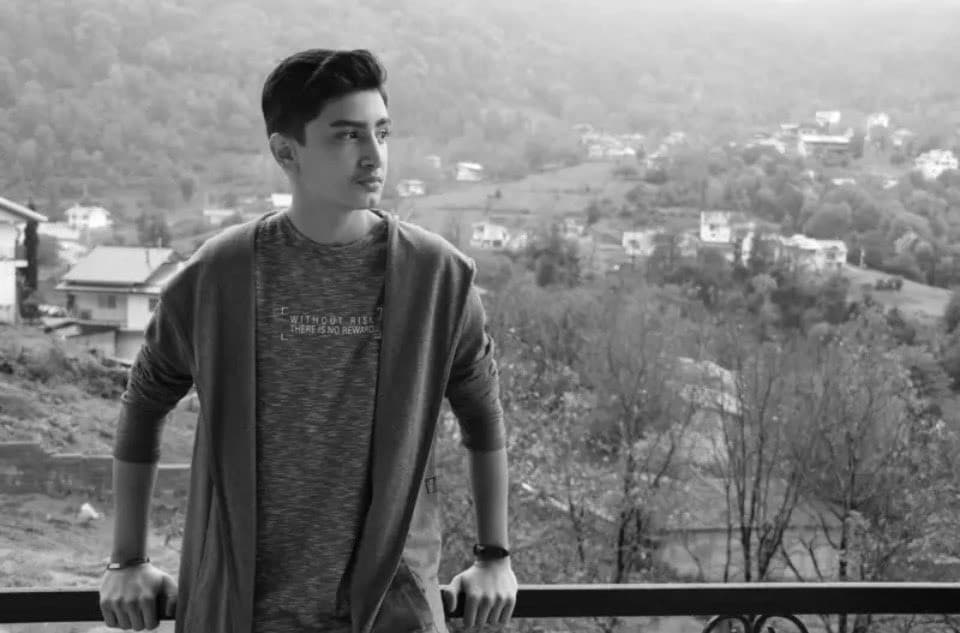 تصویر امیرمهدی فرخی پور - 2