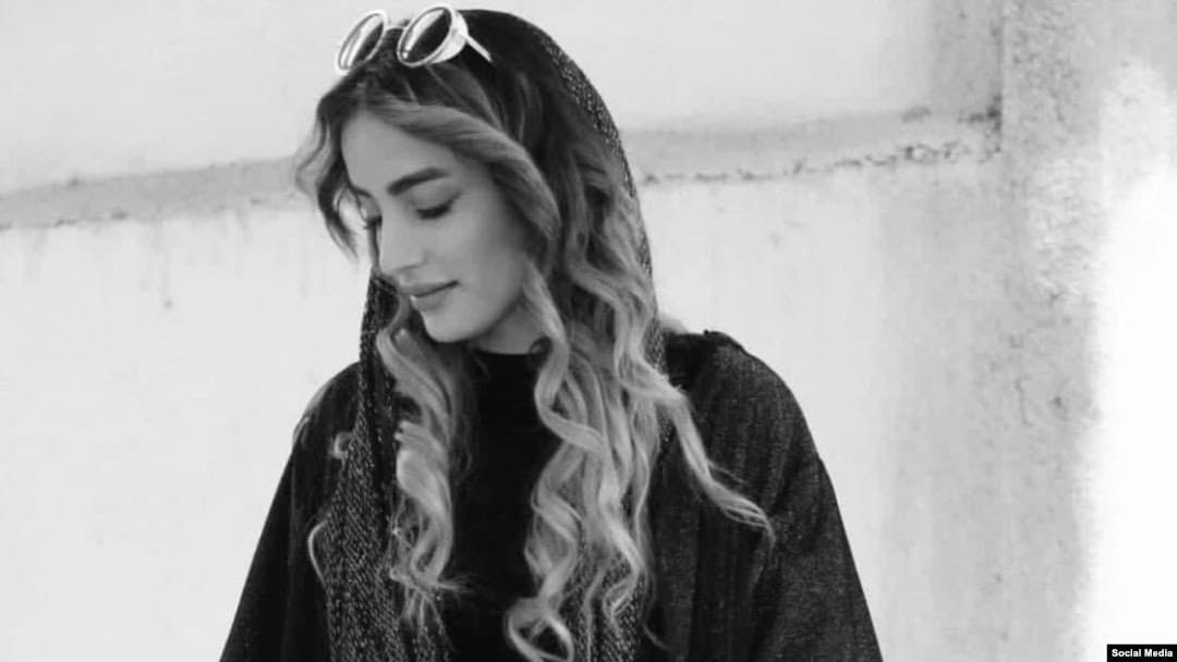 تصویر حدیث نجفی - 1