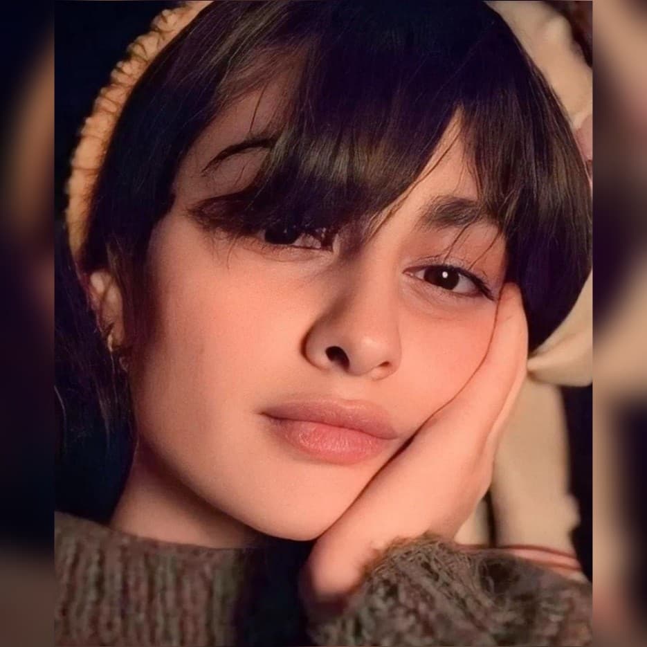 تصویر یلدا آقافضلی - 6