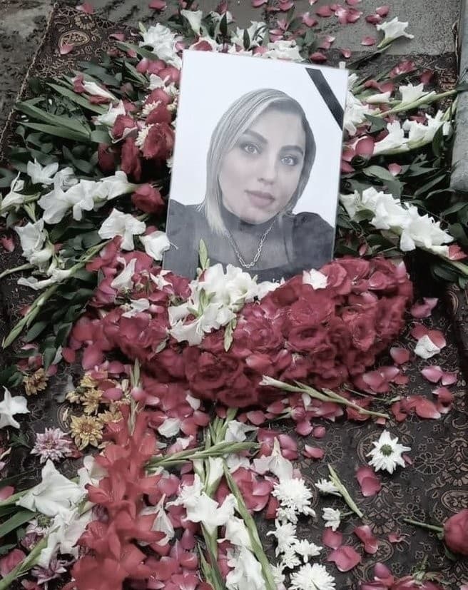 تصویر سارا دلدار - 1