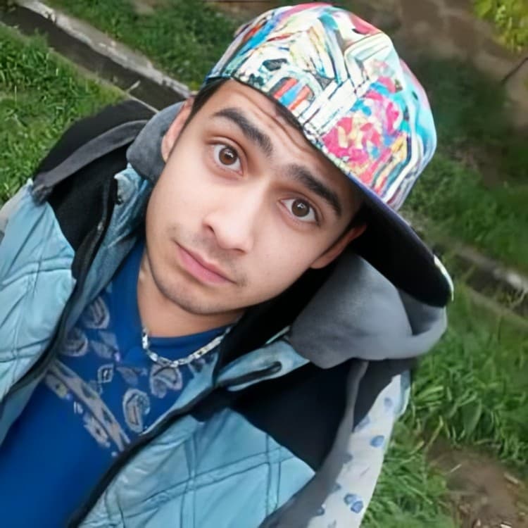 تصویر میلاد محققی - 2